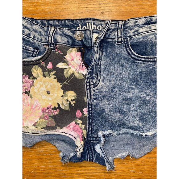 Vintage-Style Dollhouse Denim Floral Patchwork Frayed Hem High-Waist - Picture 2 of 5